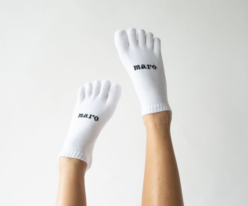 NATURAL FIBERS AGAINST YOUR SKIN (YOUR FEET CAN TELL THE DIFFERENCE)